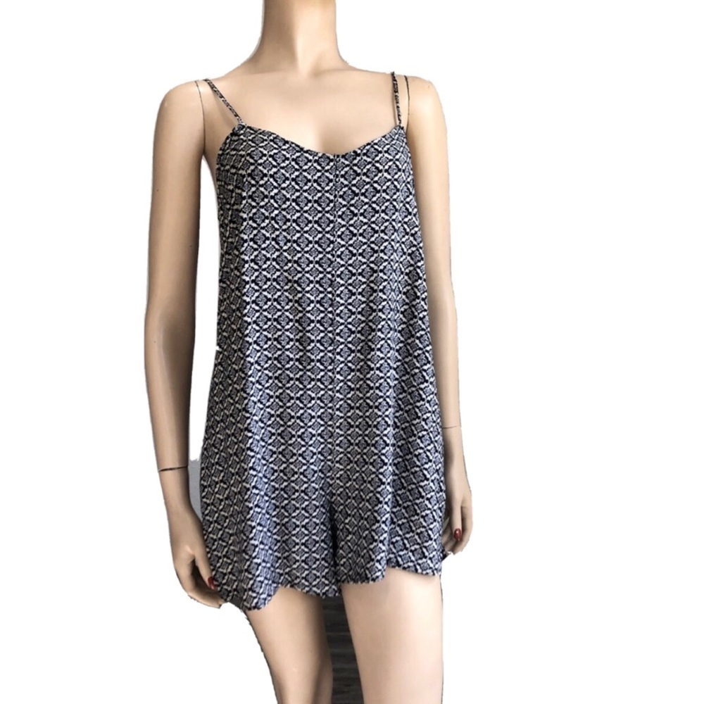 Catch Me Shorts Romper Straps Black&Whaite S:M